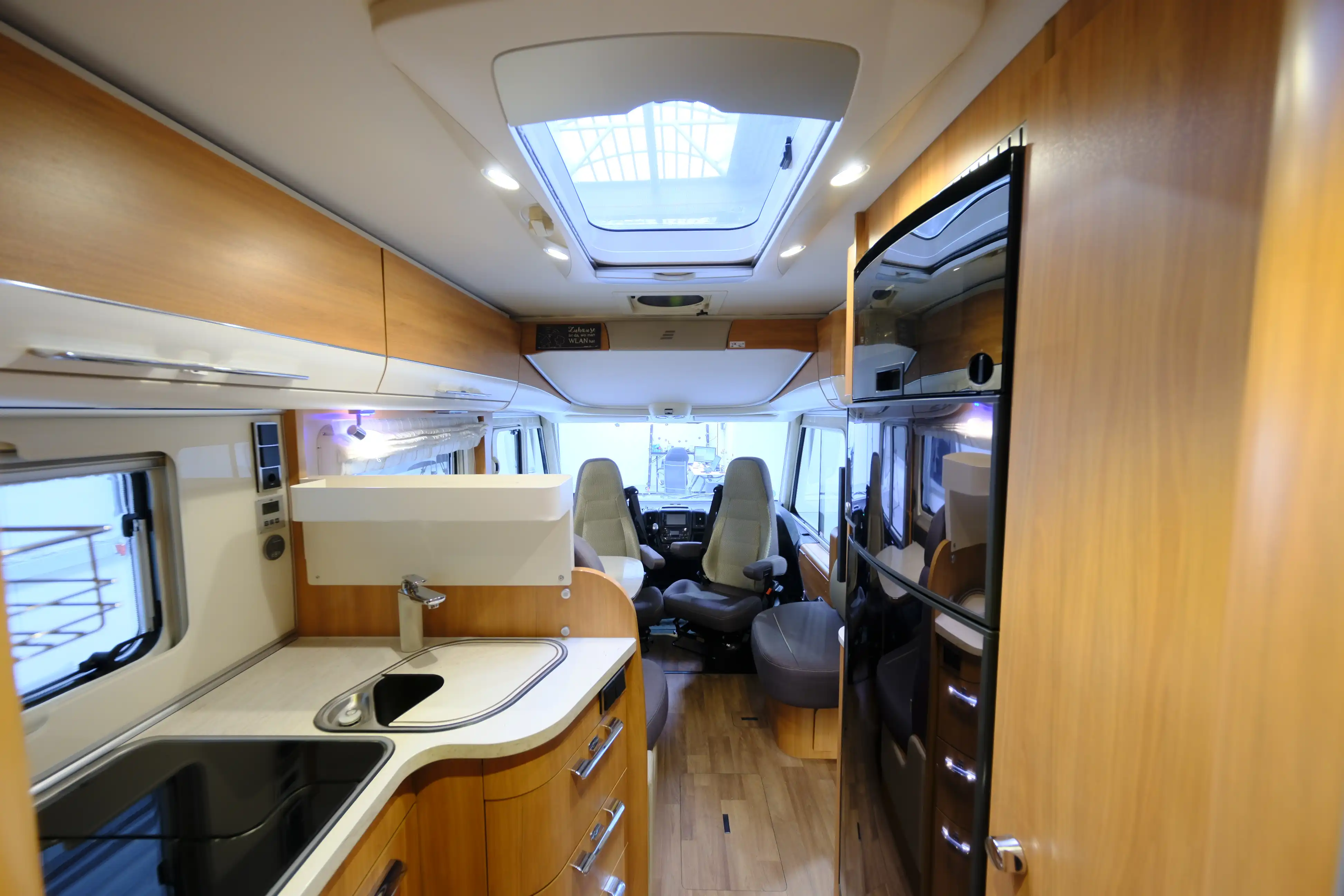 HYMER-ERIBA B 678 DL - Ansicht 8